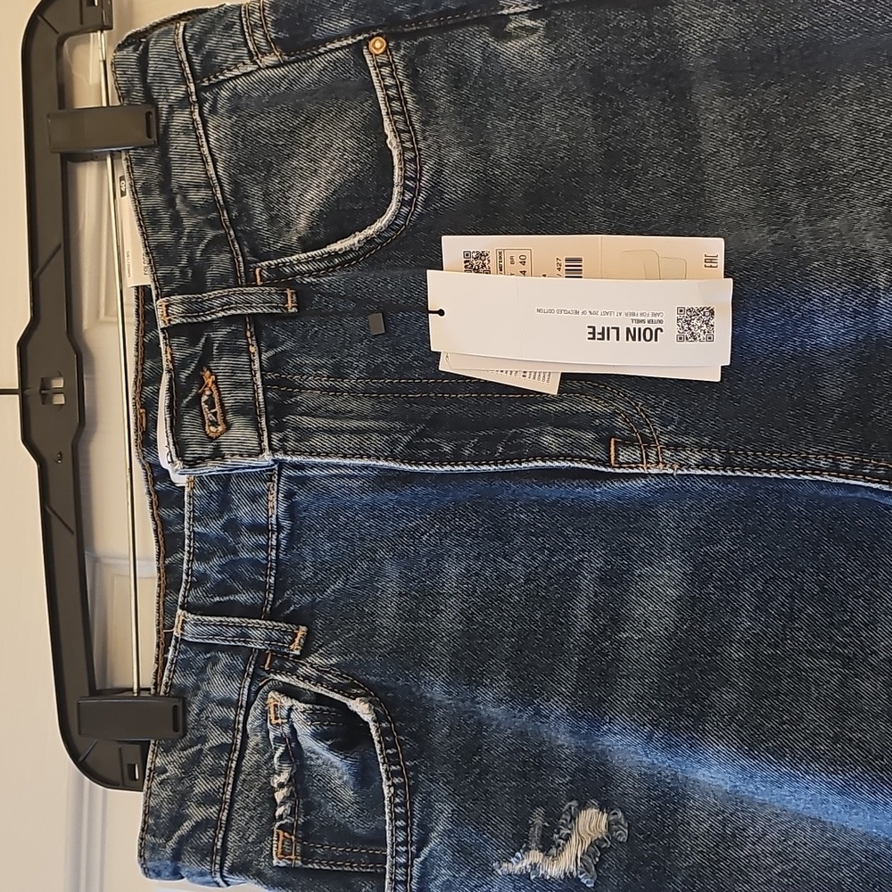 NWT Zara Blue Straight-Leg Distressed Jeans - Picture 2 of 8